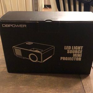 COPY - Mini projector- never used